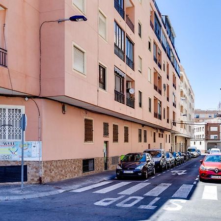 Estudio Joven Pura Τορεβιέχα Εξωτερικό φωτογραφία