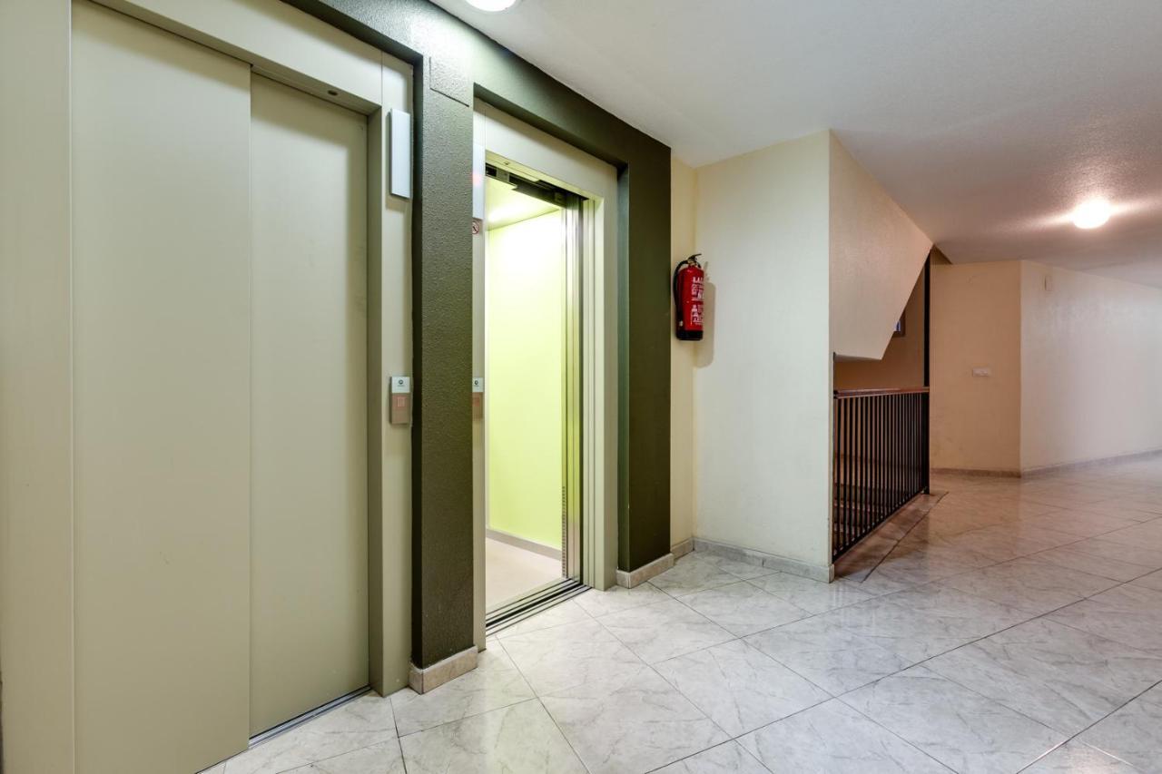 Estudio Joven Pura Τορεβιέχα Εξωτερικό φωτογραφία